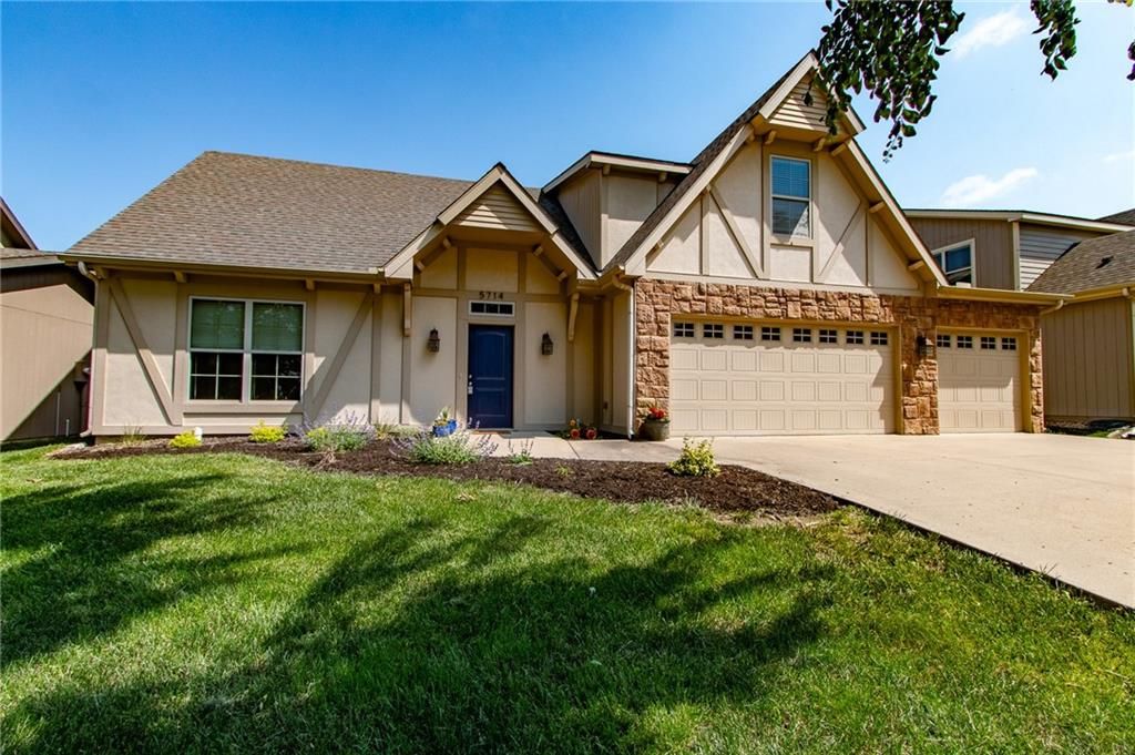 5714 Silverstone Drive, Lawrence, KS 66049