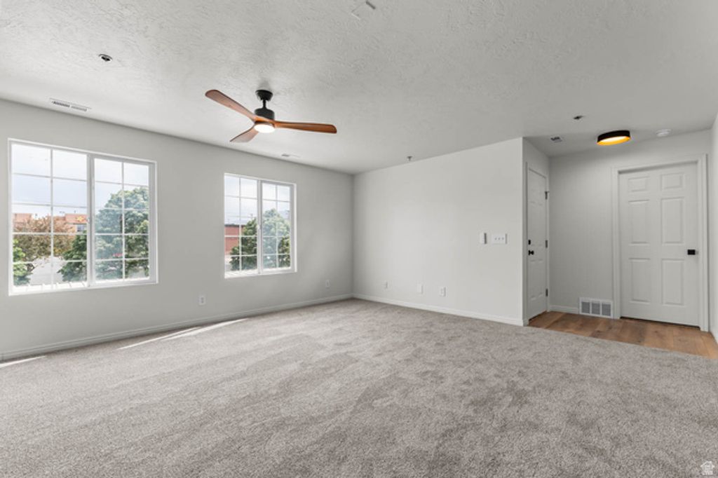 Image 8 of property listing at 3460 S 8000 W #206, Magna, UT 84044