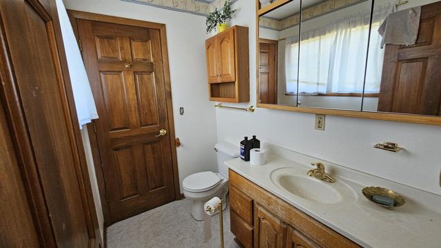 5632 S Melinda STREET, Milwaukee, WI 53221