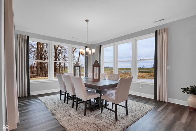 2311 Red Squirrel Way, Zionsville, IN 46077