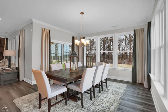 2311 Red Squirrel Way, Zionsville, IN 46077