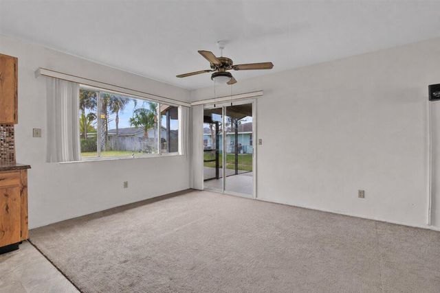 2118 SW Airoso Boulevard, Port St. Lucie, FL 34984