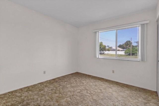 2118 SW Airoso Boulevard, Port St. Lucie, FL 34984