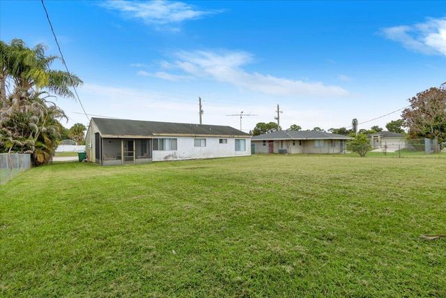 2118 SW Airoso Boulevard, Port St. Lucie, FL 34984
