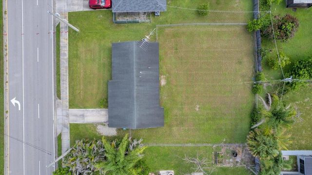 2118 SW Airoso Boulevard, Port St. Lucie, FL 34984