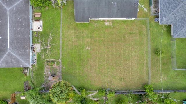 2118 SW Airoso Boulevard, Port St. Lucie, FL 34984