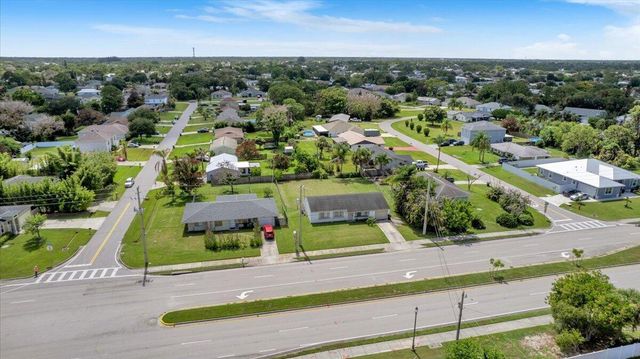 2118 SW Airoso Boulevard, Port St. Lucie, FL 34984