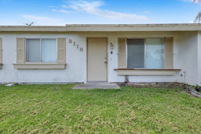 2118 SW Airoso Boulevard, Port St. Lucie, FL 34984