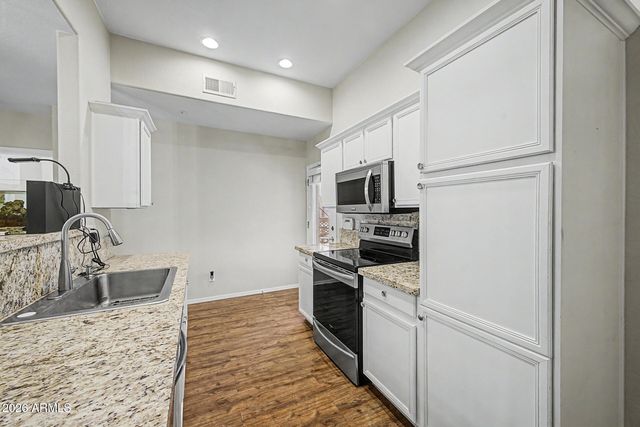 8127 W ZOE ELLA Way, Peoria, AZ 85382