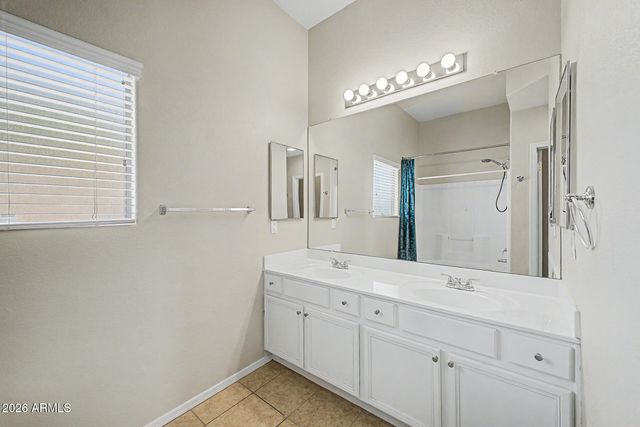 8127 W ZOE ELLA Way, Peoria, AZ 85382