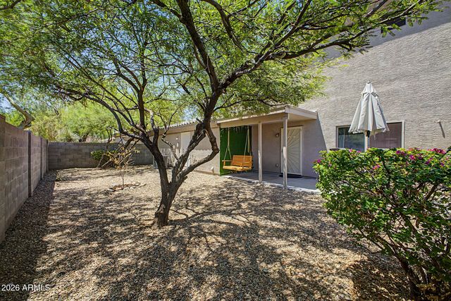 8127 W ZOE ELLA Way, Peoria, AZ 85382