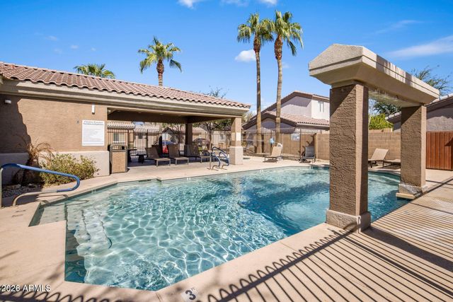 8127 W ZOE ELLA Way, Peoria, AZ 85382