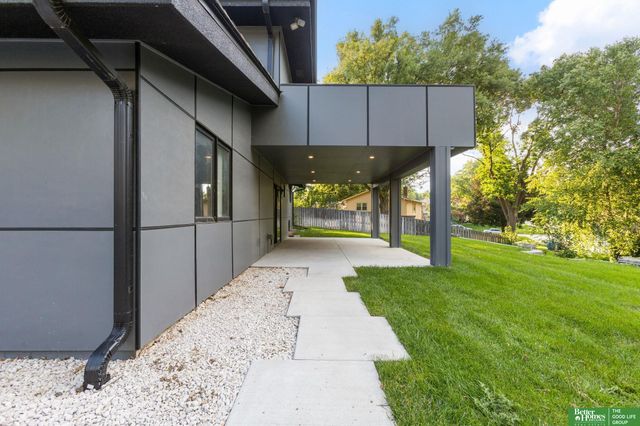 12614 Harney Circle, Omaha, NE 68154