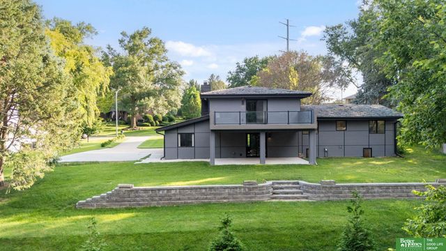 12614 Harney Circle, Omaha, NE 68154