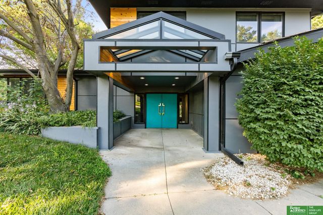 12614 Harney Circle, Omaha, NE 68154