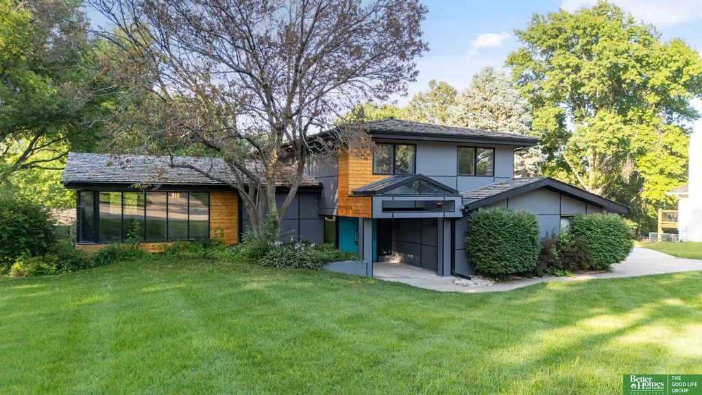 12614 Harney Circle, Omaha, NE 68154