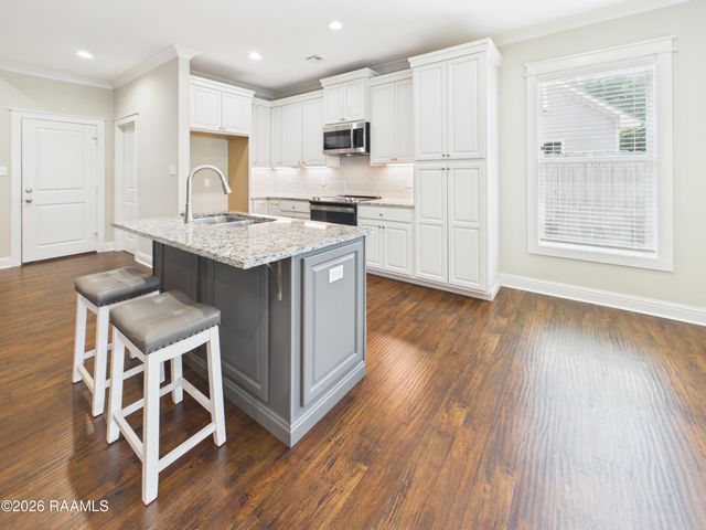 110 Scarlet Oak Drive, Carencro, LA 70520