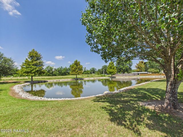 110 Scarlet Oak Drive, Carencro, LA 70520