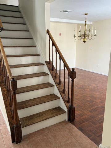 1 Concord Drive, Monsey, NY 10952