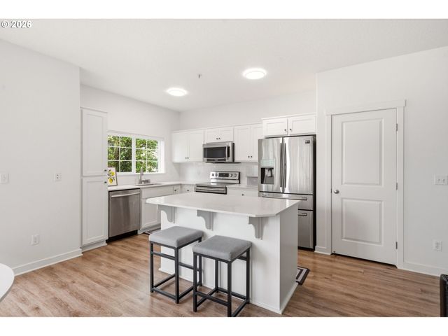 11225 Se CAUSEY Cir, Happy Valley, OR 97086