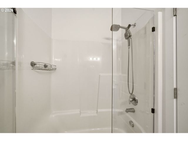 11225 Se CAUSEY Cir, Happy Valley, OR 97086