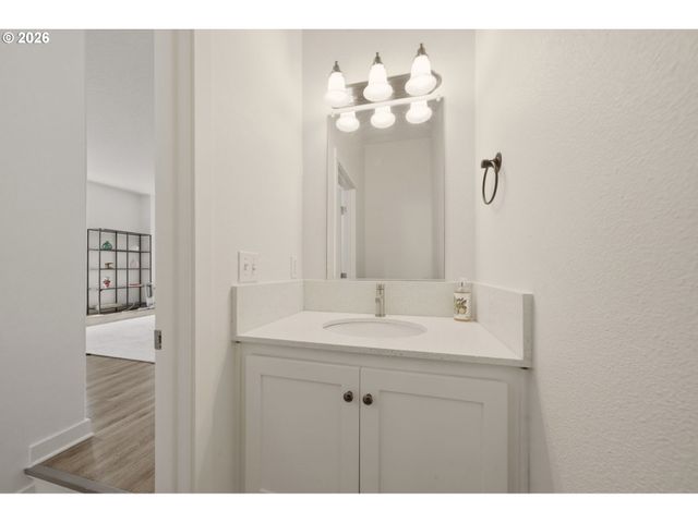 11225 Se CAUSEY Cir, Happy Valley, OR 97086