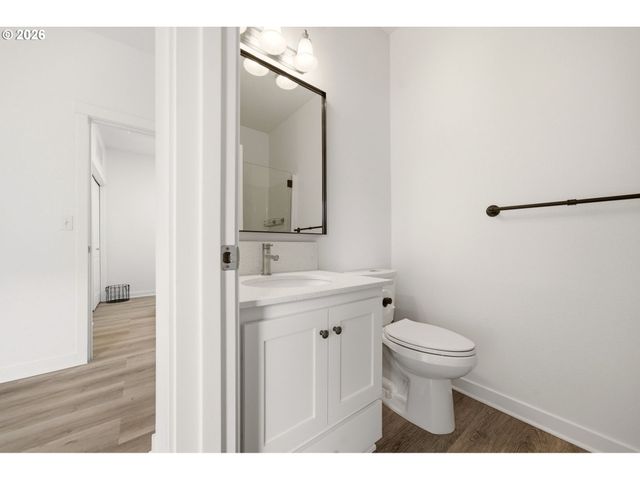 11225 Se CAUSEY Cir, Happy Valley, OR 97086
