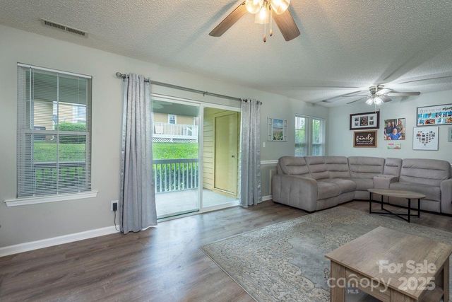 1303 Hyde Park Drive, Asheville, NC 28806