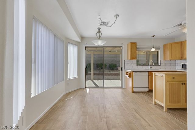 9671 Giddings Avenue, Las Vegas, NV 89148