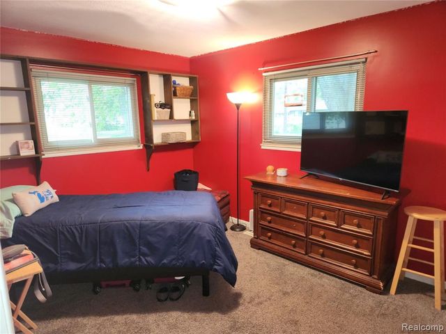 24960 Trombley Street, Harrison Twp, MI 48045