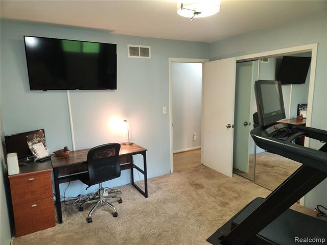 24960 Trombley Street, Harrison Twp, MI 48045