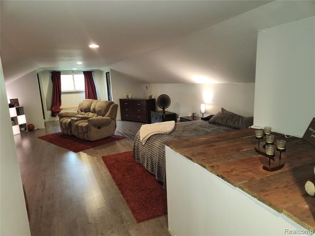 24960 Trombley Street, Harrison Twp, MI 48045