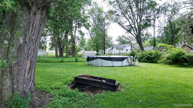 24960 Trombley Street, Harrison Twp, MI 48045