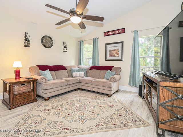 9673 Fleming Grant Road, Sebastian, FL 32976