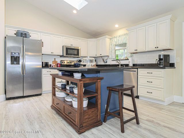 9673 Fleming Grant Road, Sebastian, FL 32976