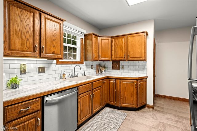 3502 Edgewood Drive, Stow, OH 44224