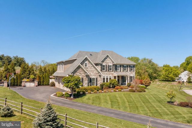1895 OLD FORGE WAY, Worcester, PA 19490