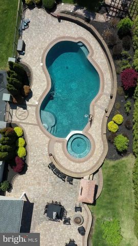1895 OLD FORGE WAY, Worcester, PA 19490