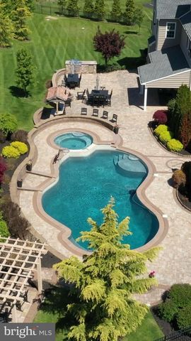 1895 OLD FORGE WAY, Worcester, PA 19490