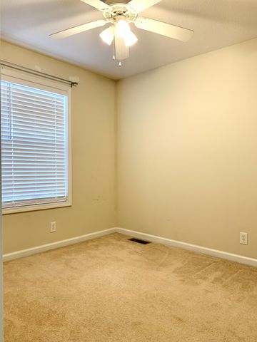 1772 Ridge Runner Ct, Clarksville, TN 37042