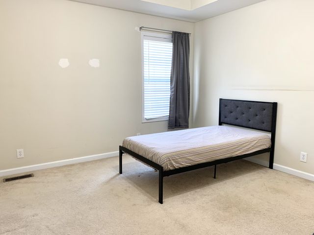1772 Ridge Runner Ct, Clarksville, TN 37042