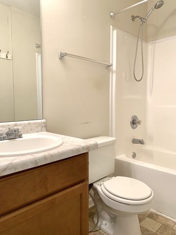1772 Ridge Runner Ct, Clarksville, TN 37042