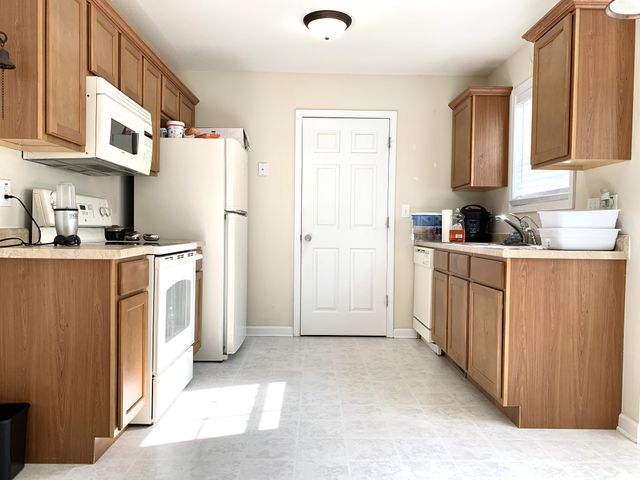 1772 Ridge Runner Ct, Clarksville, TN 37042
