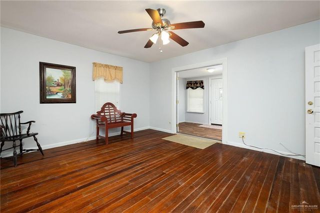 218 E Sam Houston Boulevard, Pharr, TX 78577