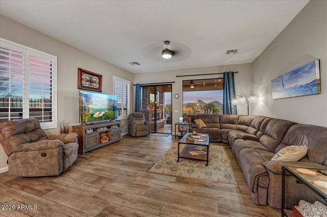 9155 E LEONORA Street, Mesa, AZ 85207