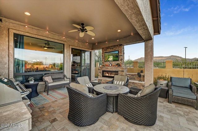 9155 E LEONORA Street, Mesa, AZ 85207