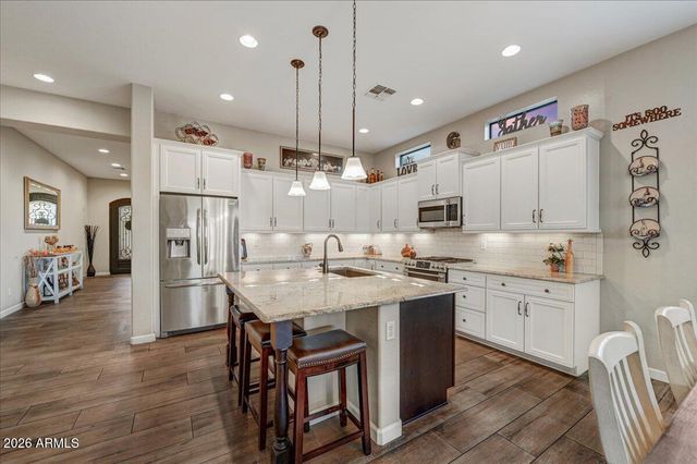 9155 E LEONORA Street, Mesa, AZ 85207