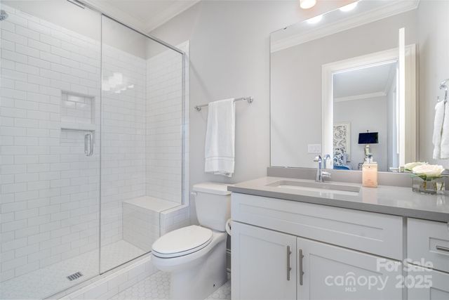 119 Thorncote Place, Charlotte, NC 28226