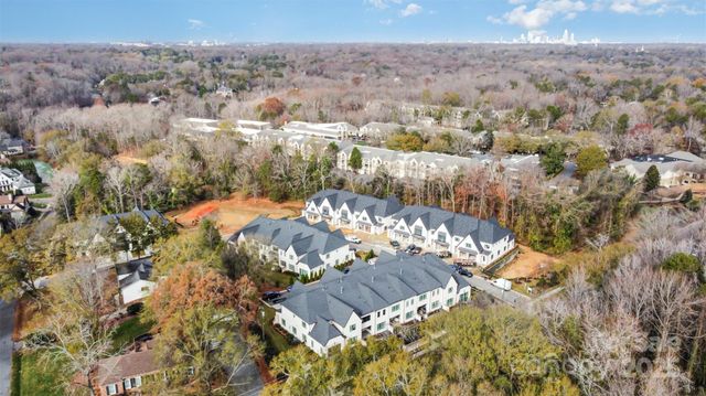 119 Thorncote Place, Charlotte, NC 28226