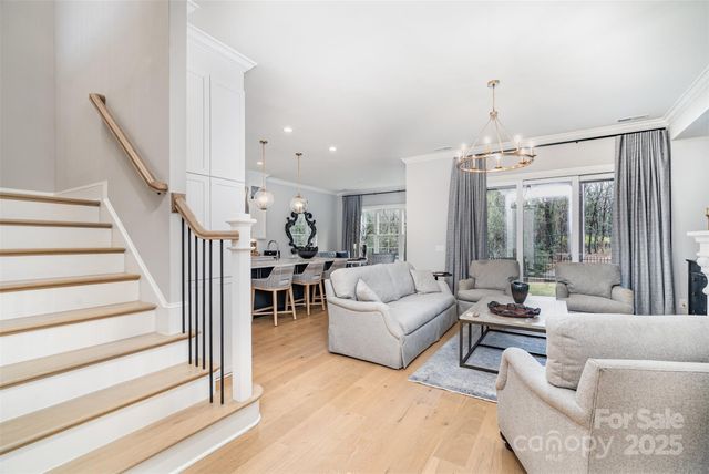 119 Thorncote Place, Charlotte, NC 28226